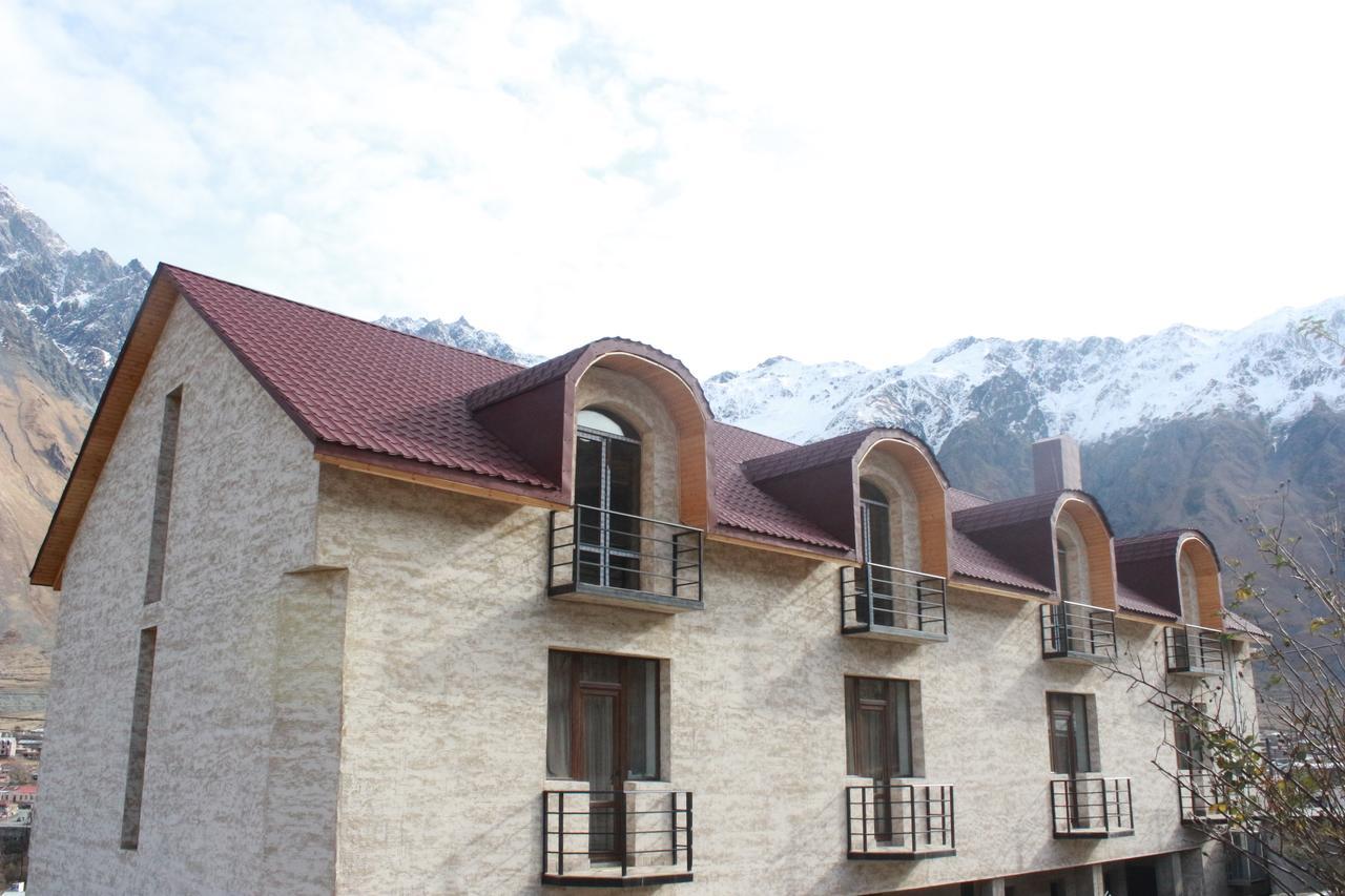 Hotel Gergeti Kazbegi Exterior foto